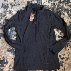 Patagonia Navy Airshed Nylon Pullover